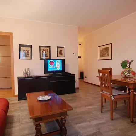 Cassala Halldis Apartment *